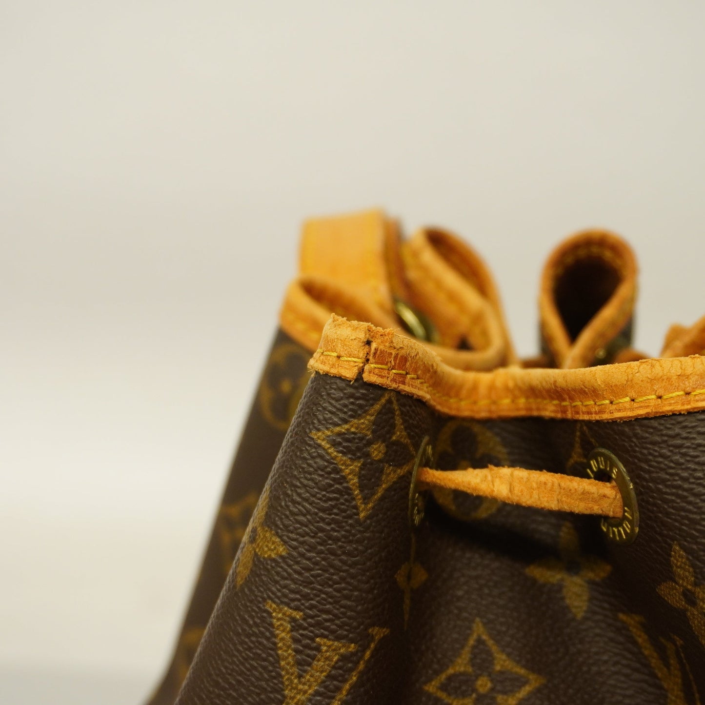 Louis Vuitton  Monogram Noe M42224 Women's Shoulder Bag