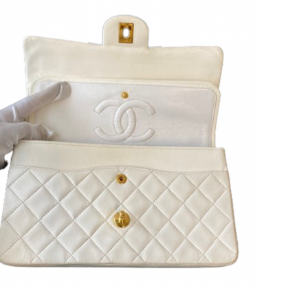 Chanel White Leather Double flap shoulder Bag