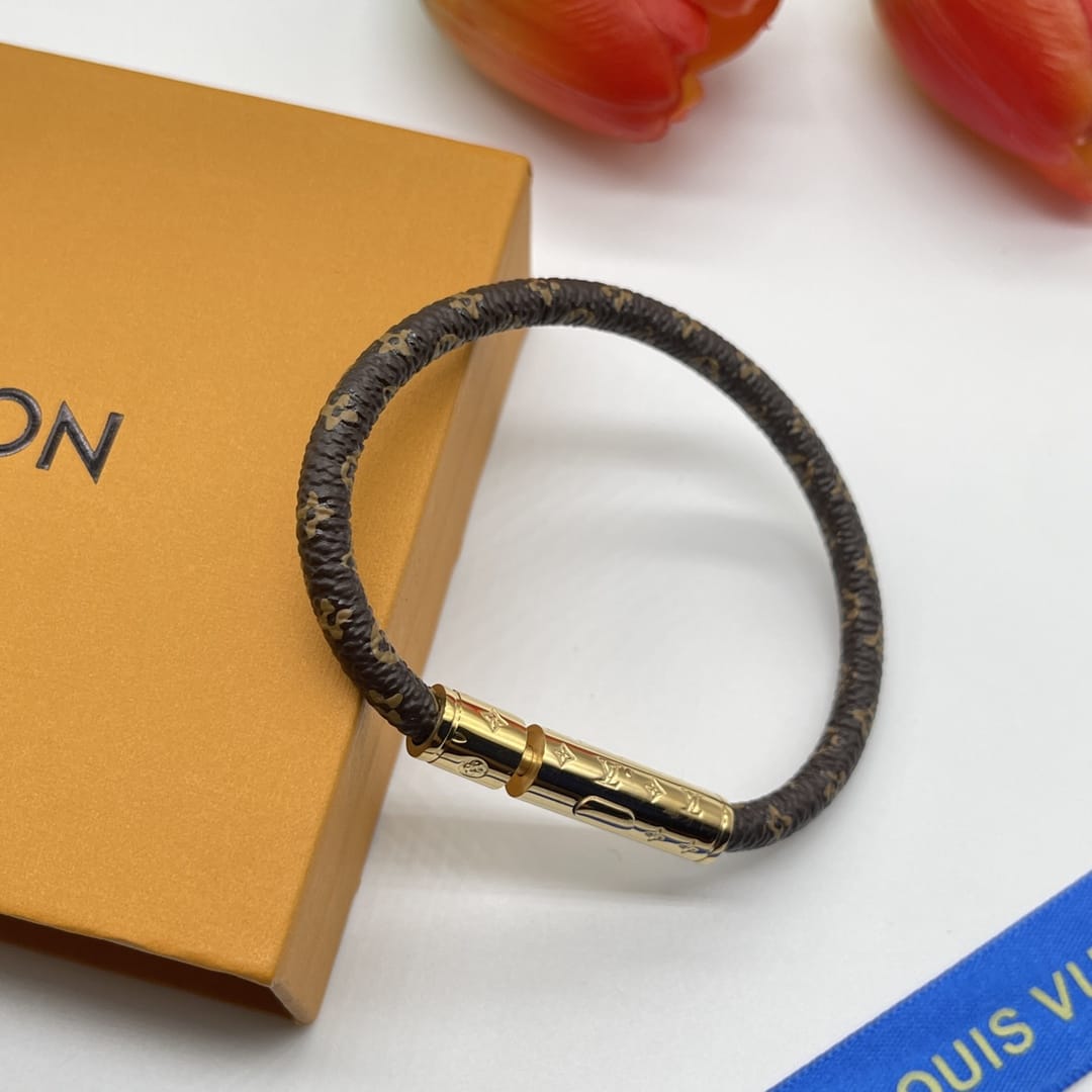 Louis Vuitton  keep it Confidential  Monogram Bracelet