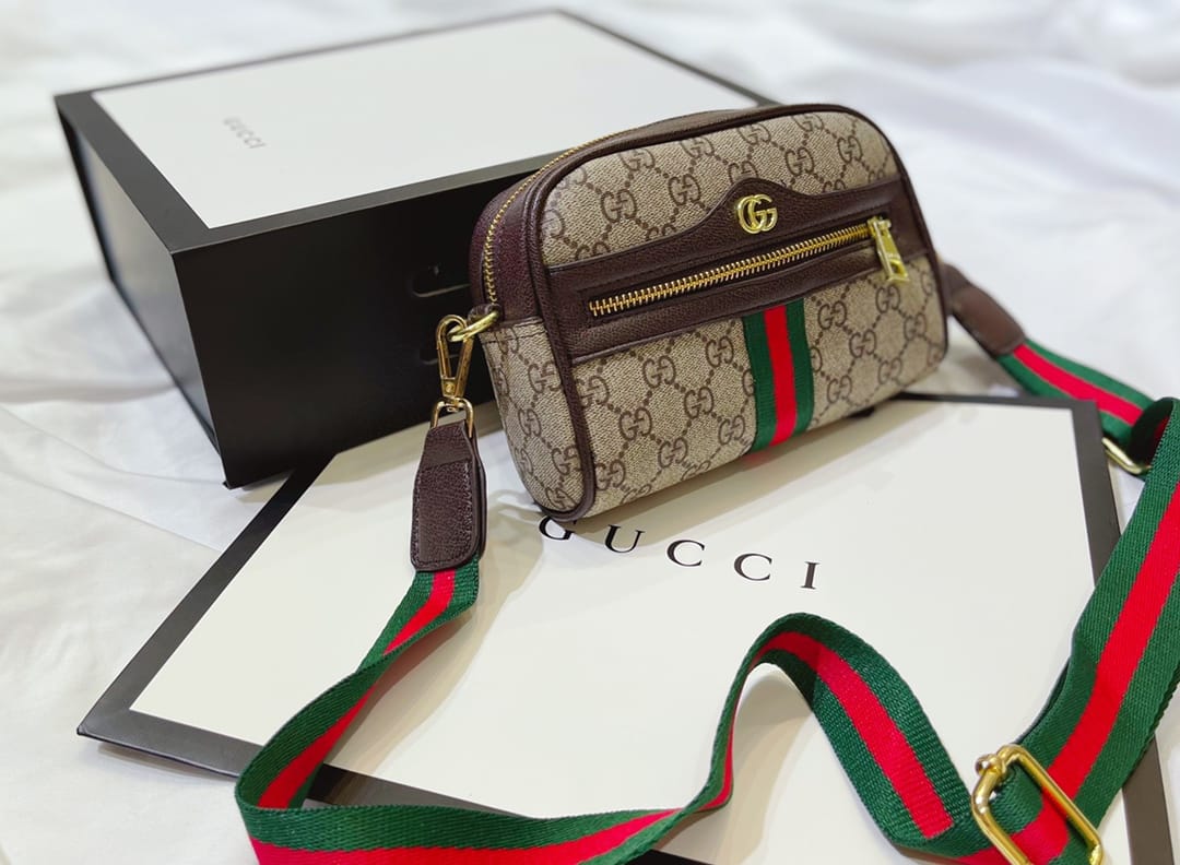 Gucci Diana  Tote Handbag Sets