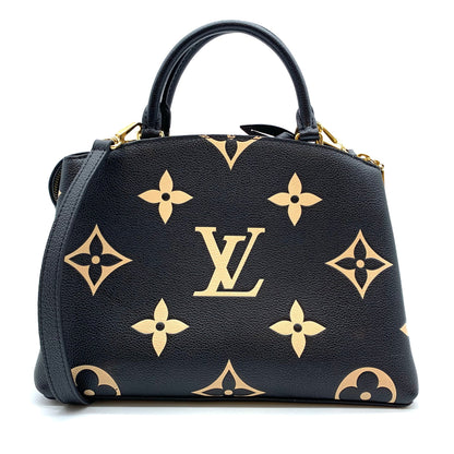 Handbag Luxury Designer By Louis Vuitton  Size: Small