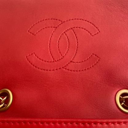 Chanel Red Leather Matelasse shoulder Bag