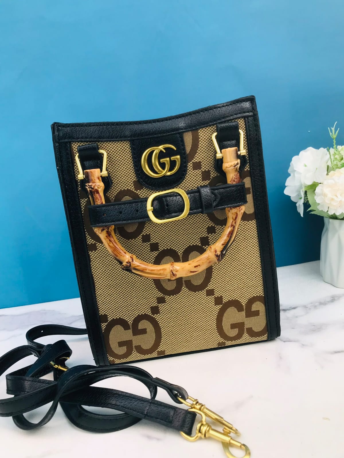 Gucci bamboo handle tote handbag