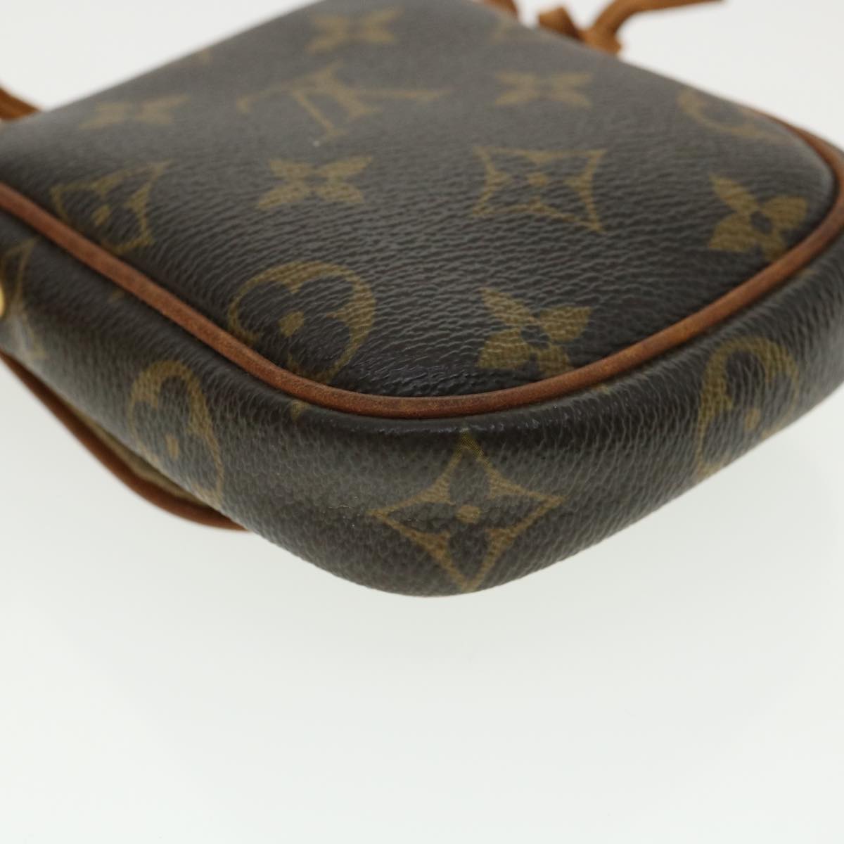 Louis Vuitton  Monogram Pochette Cancun Shoulder Bag Pouch M60018 LV Auth 33217