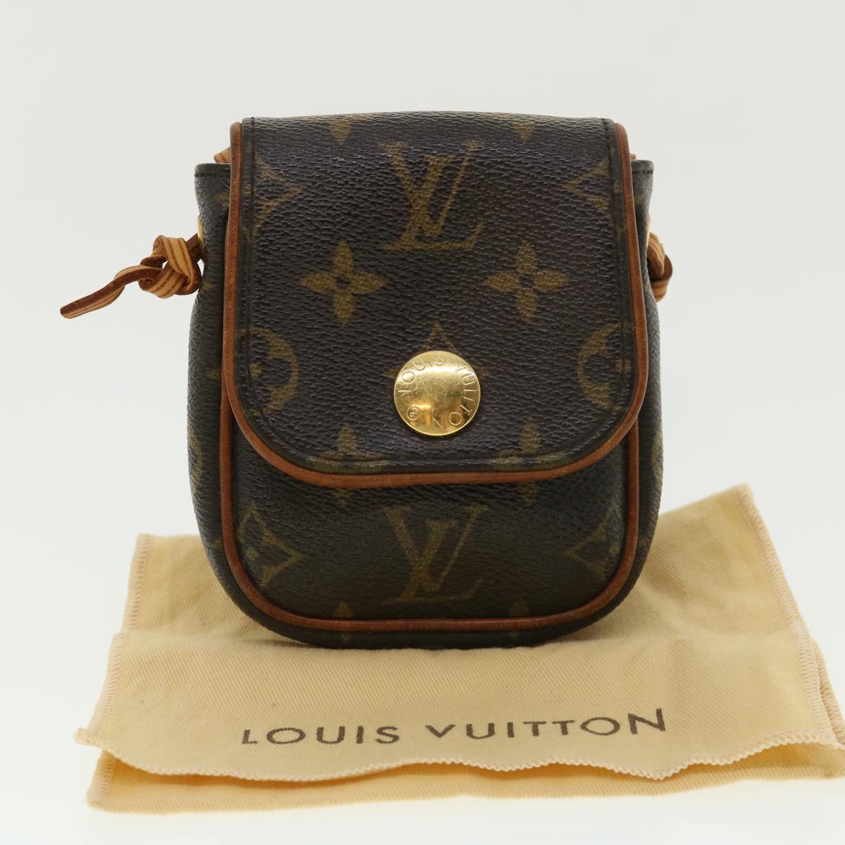 Louis Vuitton  Monogram Pochette Cancun Shoulder Bag Pouch M60018 LV Auth 33217