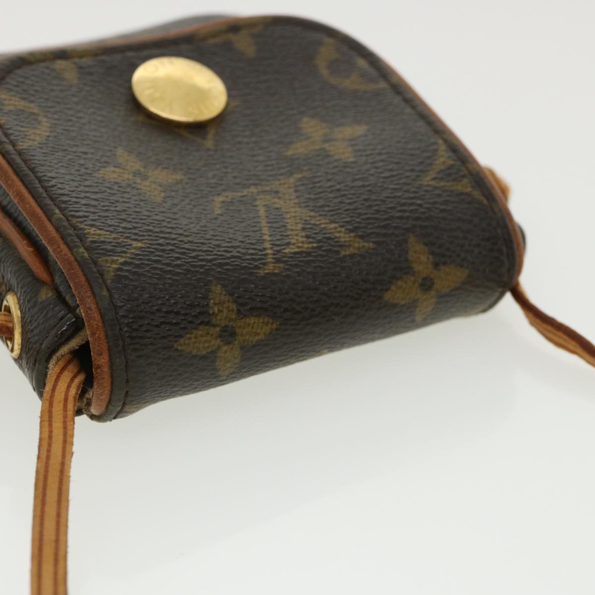 Louis Vuitton  Monogram Pochette Cancun Shoulder Bag Pouch M60018 LV Auth 33217