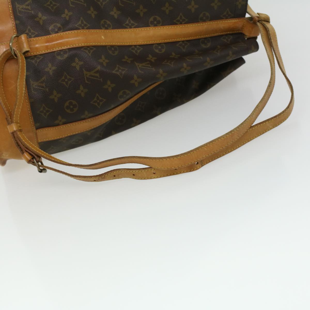 Louis Vuitton  Monogram Randonnee GM Shoulder Bag M42244 LV Auth 33666