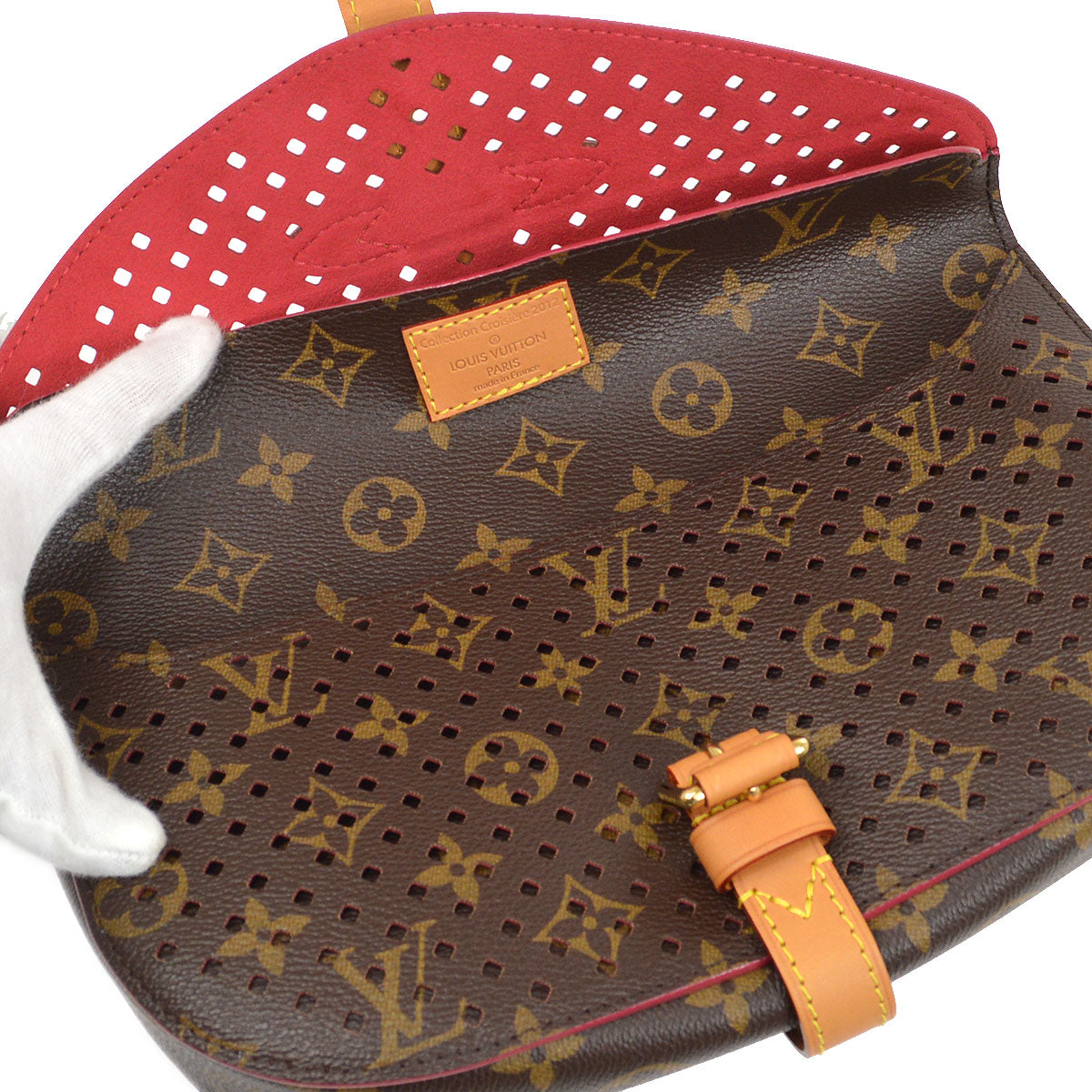 Louis Vuitton 2011 CLUTCH SAUMUR MONOGRAM PERFO M94088