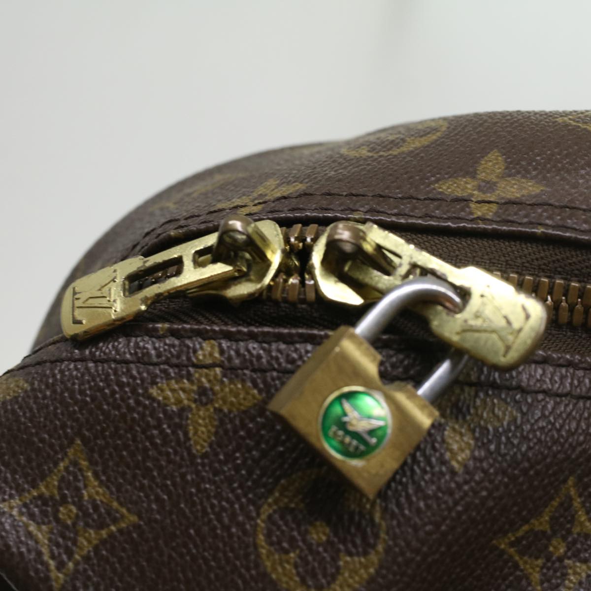 Louis Vuitton  Monogram Evasion Boston Bag M41443 LV Auth 37921