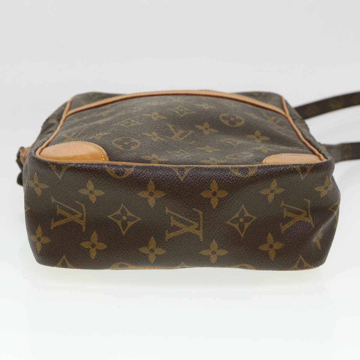 Louis Vuitton  Monogram Danube MM Shoulder Bag M45264 LV Auth 38871