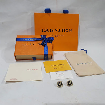 Louis Vuitton Earrings.