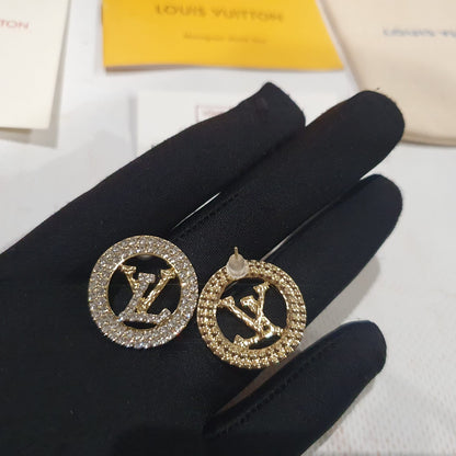 Louis Vuitton Earrings.