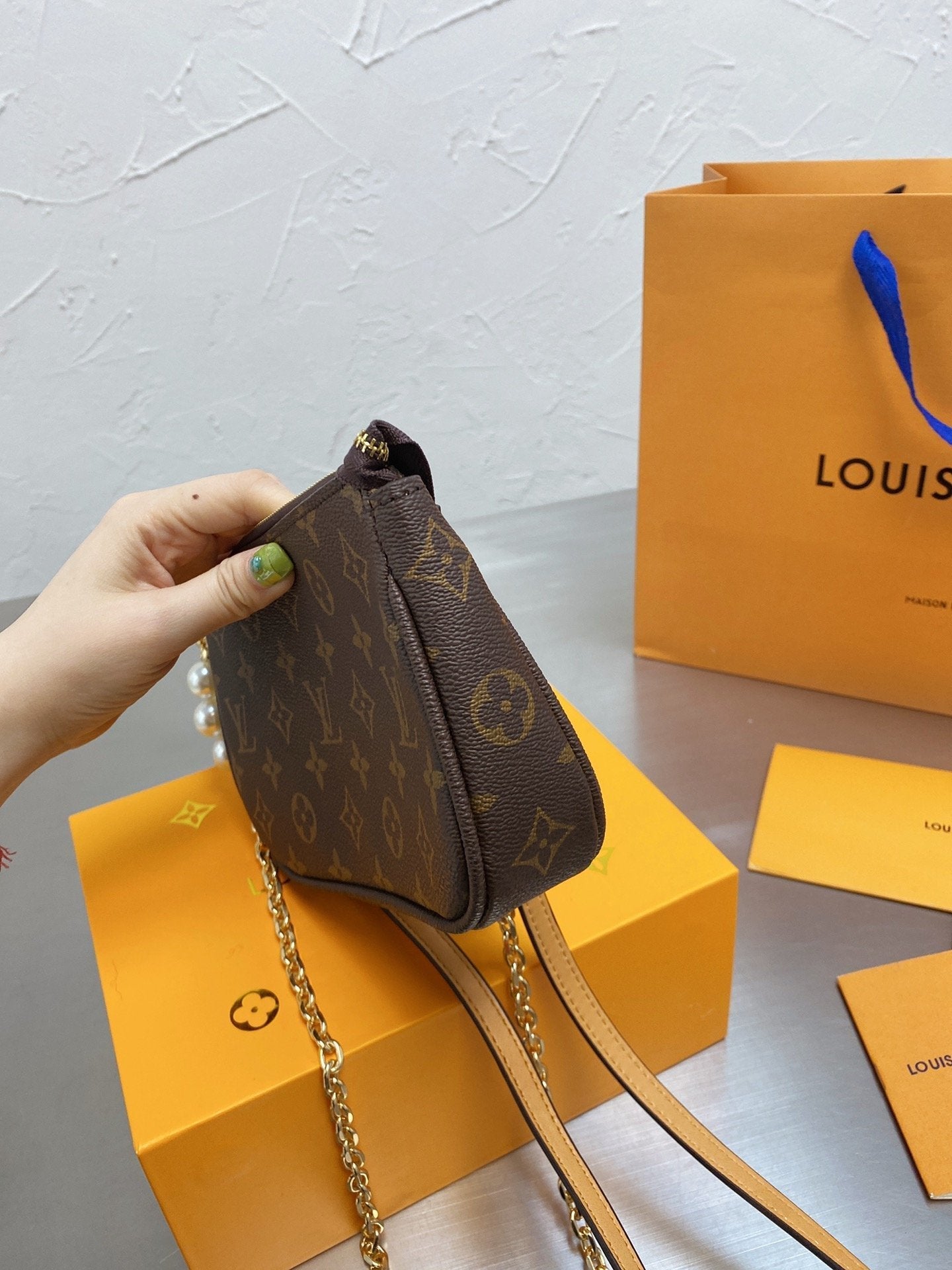 Designer Handbags Louis Vuitton 080