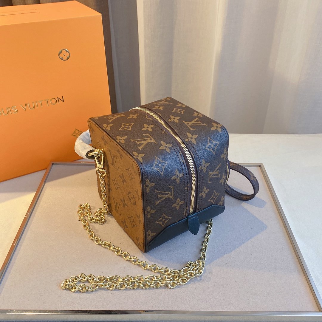 Designer Handbags Louis Vuitton 088