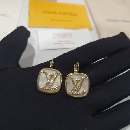 Louis Vuitton Earrings.