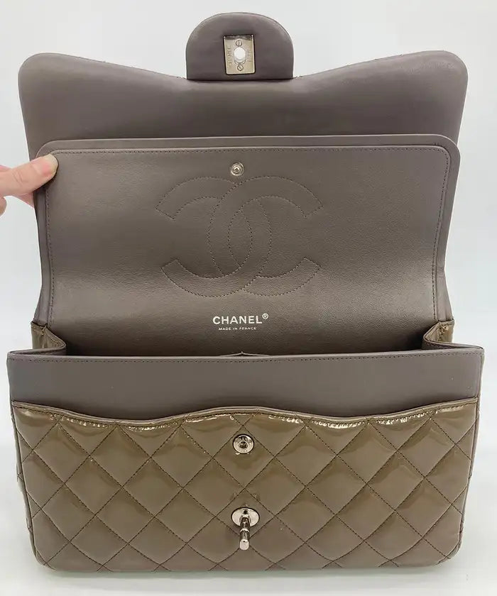 Chanel Olive Grey Patent Leather Jumbo Double Flap Classic 2.55