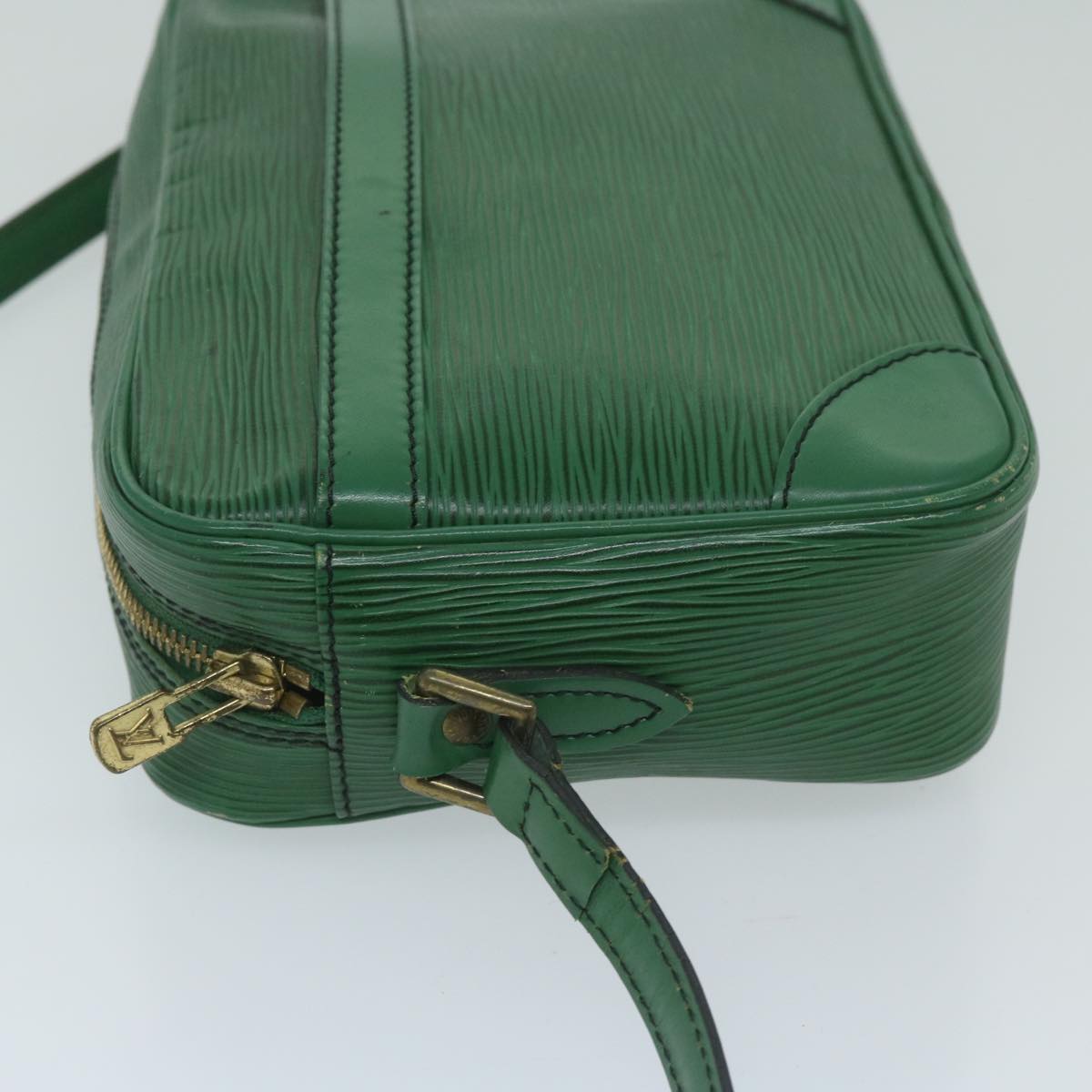 LOUIS VUITTON Epi Trocadero 23 Shoulder Bag Green M52304 LV Auth 59798