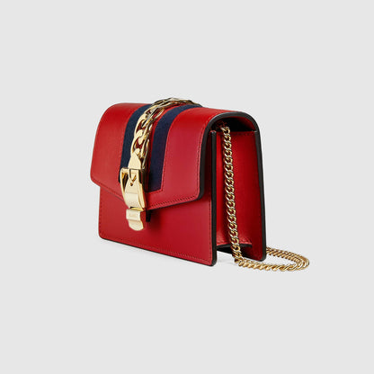 Gucci SyLouis Vuittonie Leather Mini Chain Bag Hibiscus Red