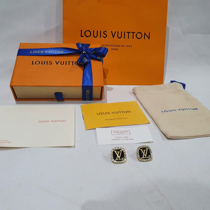 Louis Vuitton Earrings.