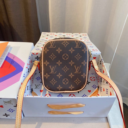 Designer Handbags Louis Vuitton 083