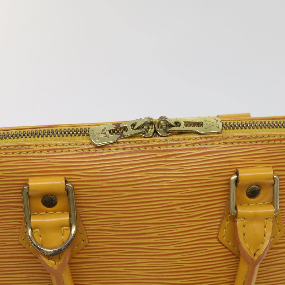 LOUIS VUITTON Epi Alma Hand Bag Tassili Yellow M52149 LV Auth 64828