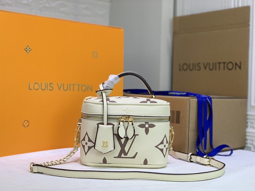 Designer Handbags Louis Vuitton 097