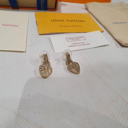 Louis Vuitton Earrings.