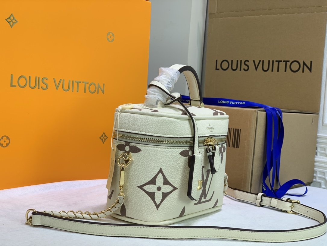 Designer Handbags Louis Vuitton 097