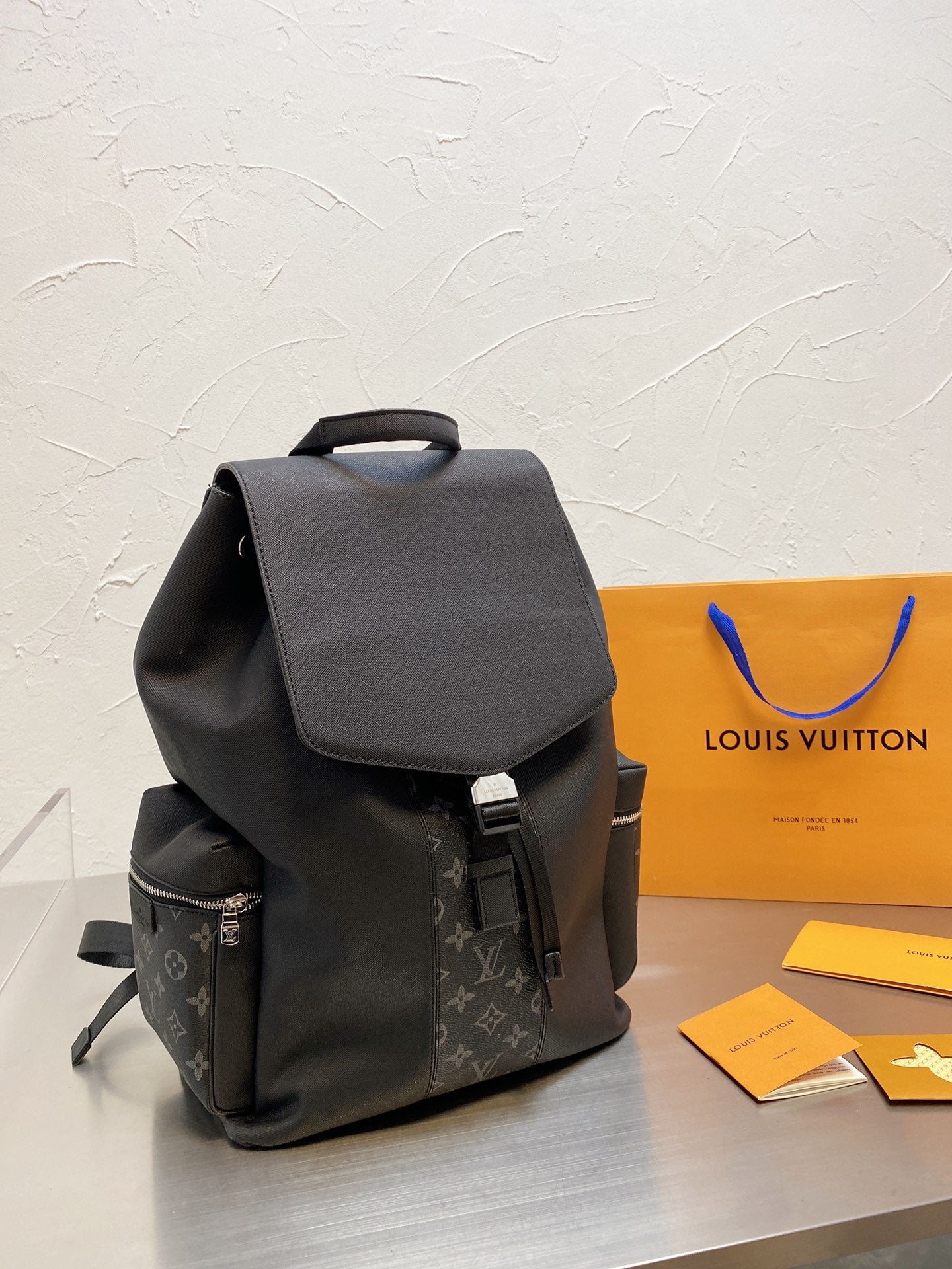 Designer Handbags Louis Vuitton 078