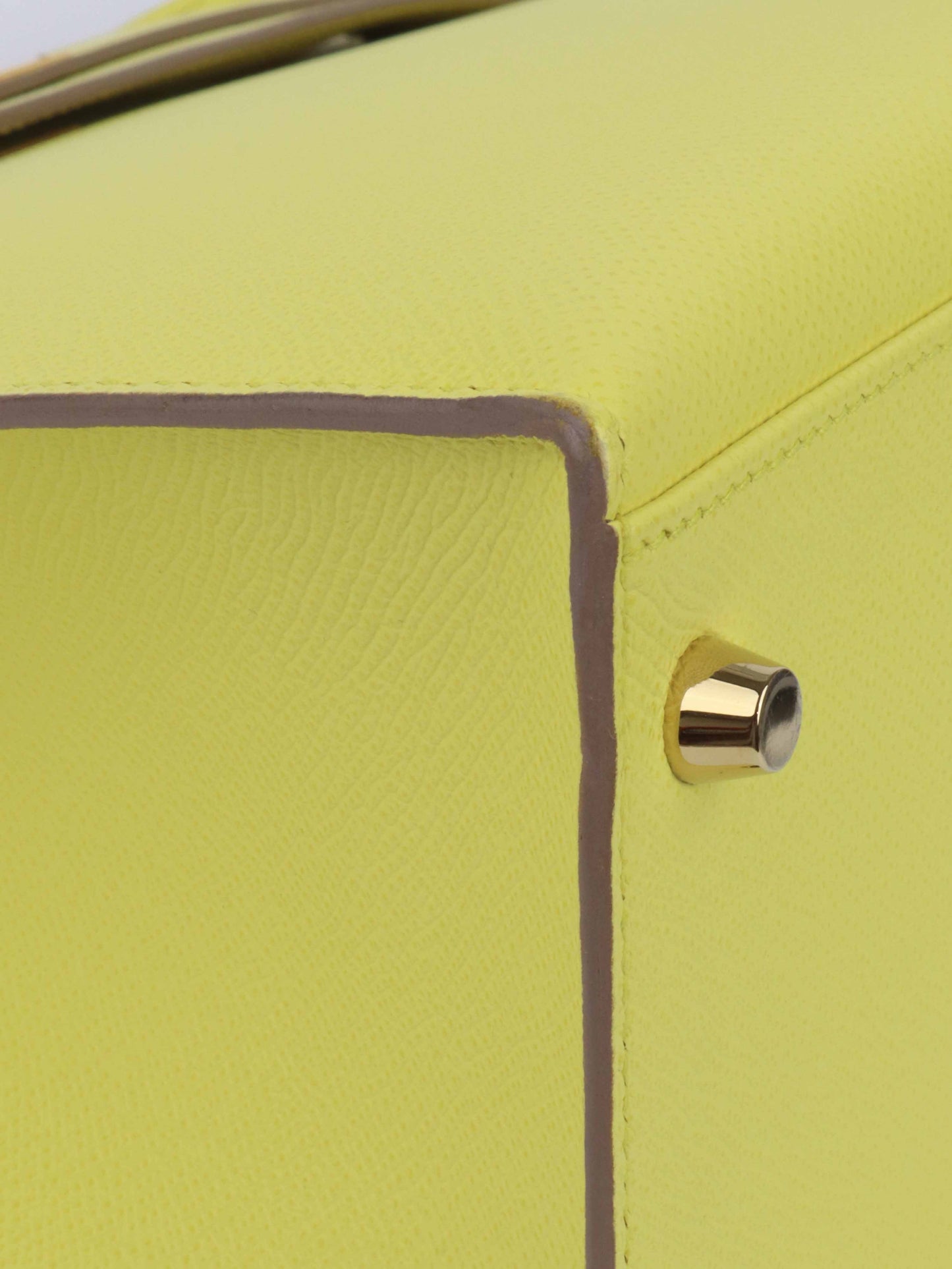 Hermes Kelly 32 Epsom Lime RHW Stamp Square Q.