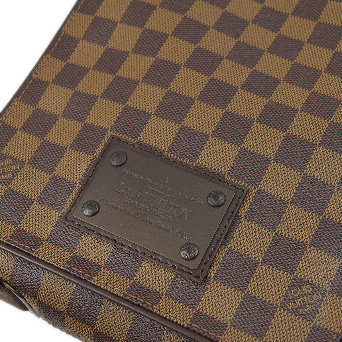 Louis Vuitton 2009 Damier Brooklyn PM Shoulder Bag N51210