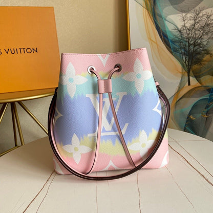 Designer Handbags Louis Vuitton 162