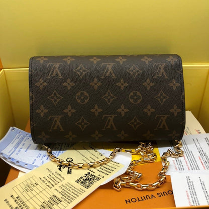 Designer Handbags Louis Vuitton 154