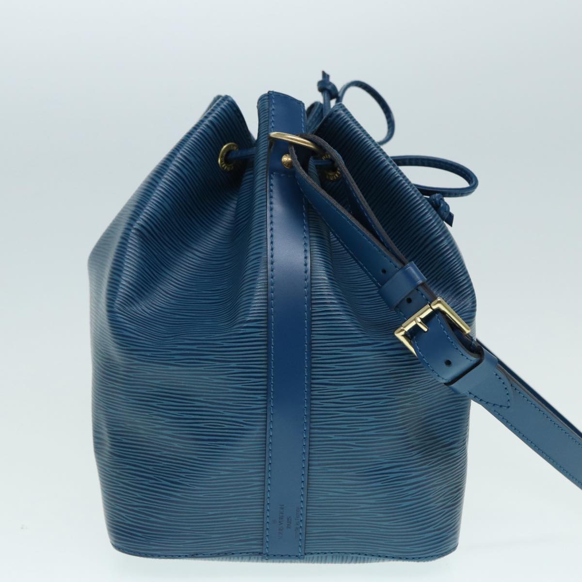 LOUIS VUITTON Epi Petit Noe Shoulder Bag Blue M44105 LV Auth 88889