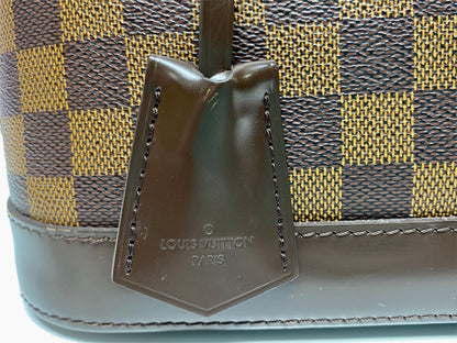 Handbag Luxury Designer By Louis Vuitton  Size: Medium