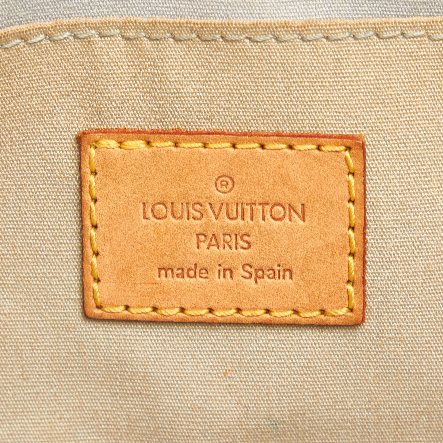 Louis Vuitton  Monogram Vernis Roxbury Drive White