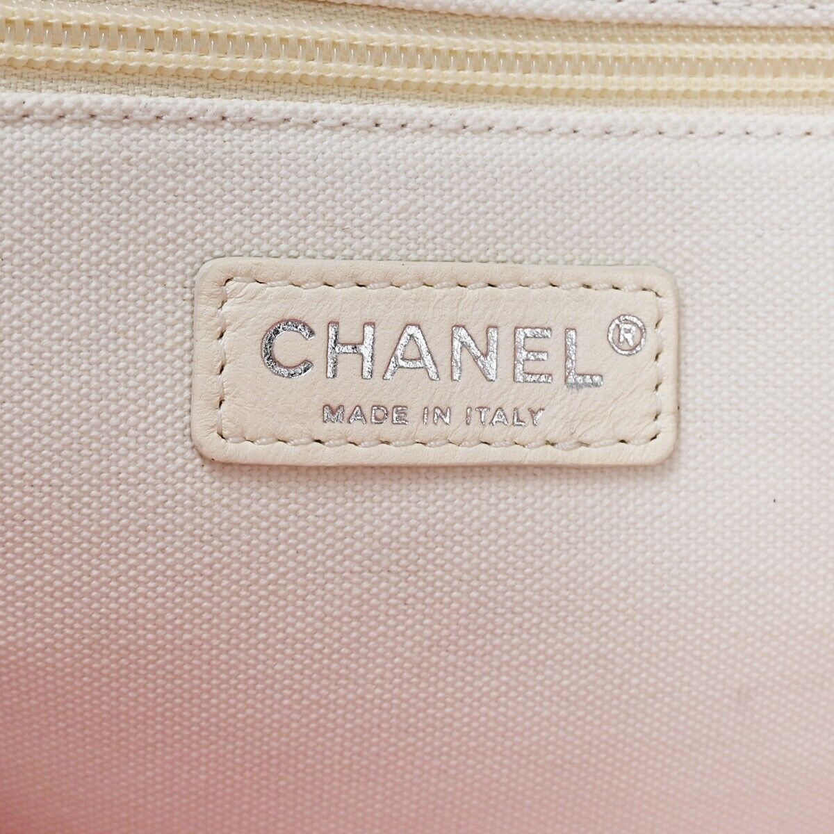 Chanel Cabas