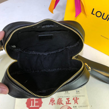 Designer Handbags Louis Vuitton 060