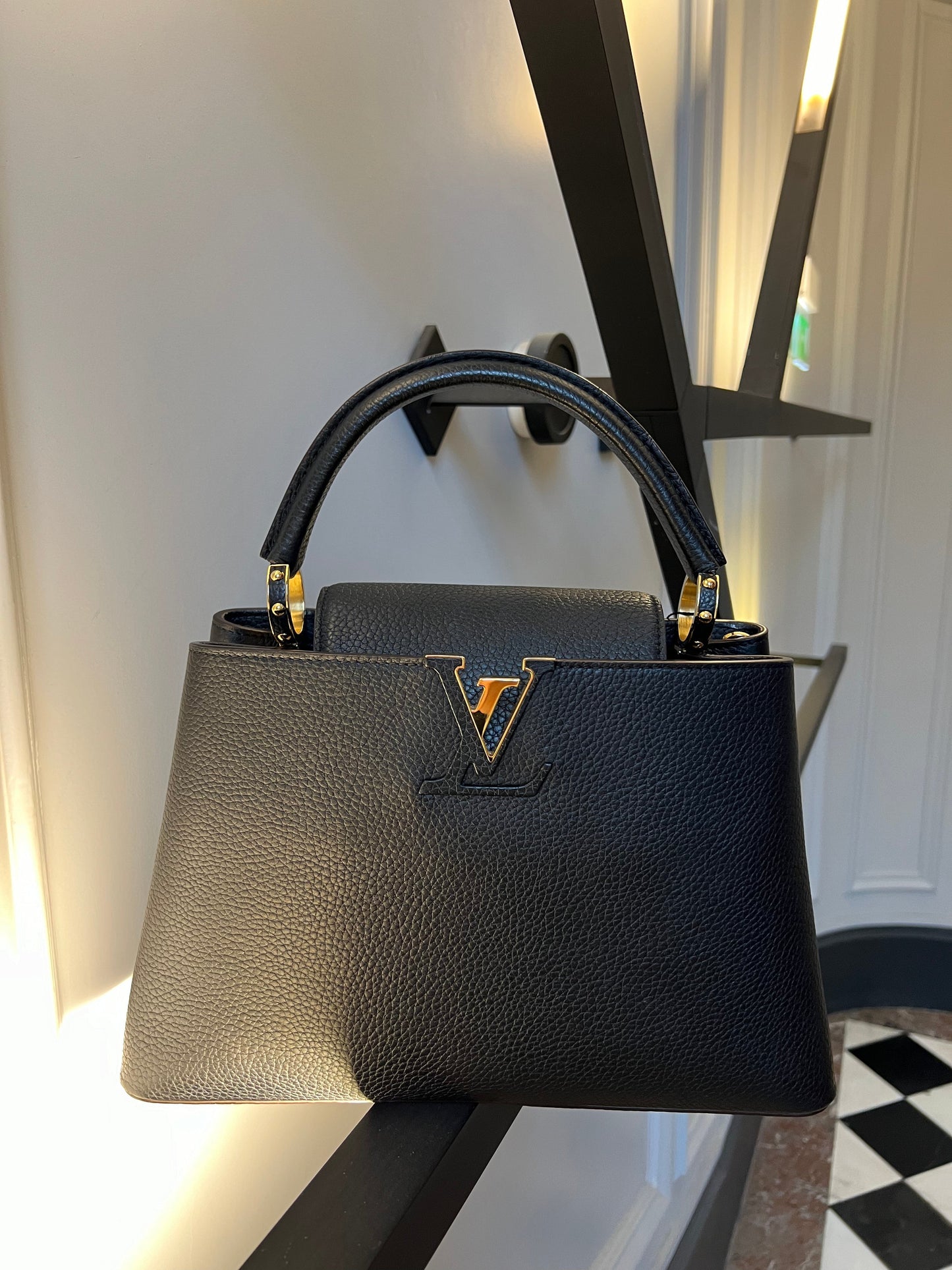 Louis Vuitton - Sac Capucines