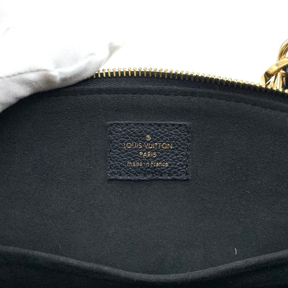 Handbag Luxury Designer By Louis Vuitton  Size: Small