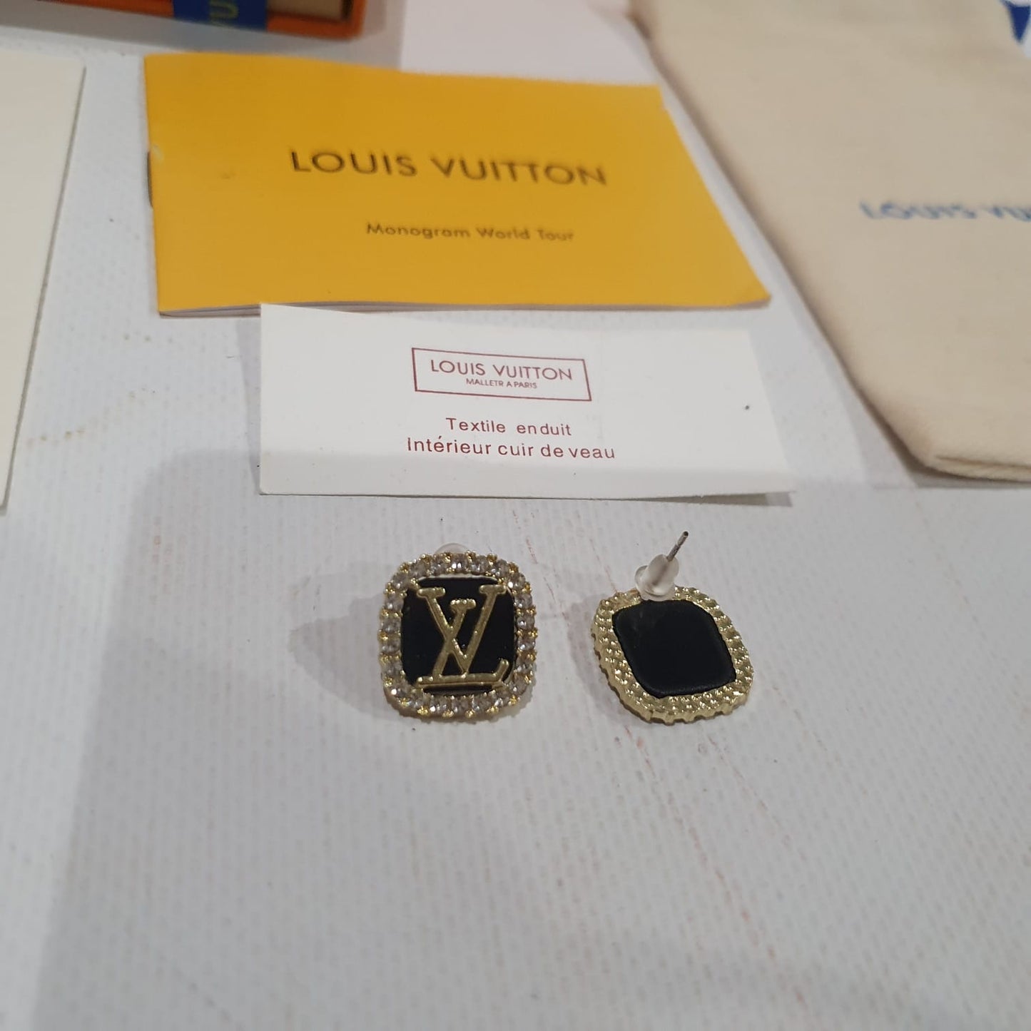 Louis Vuitton Earrings.