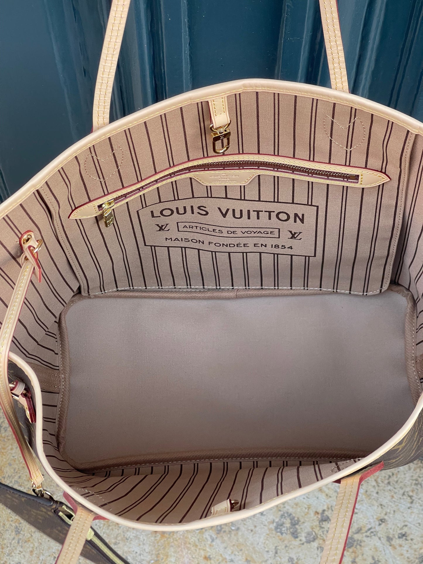 Louis Vuitton - Sac neverfull PM