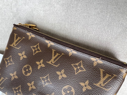 Louis Vuitton Double Zip Pochette Monogram (RRP £1150)