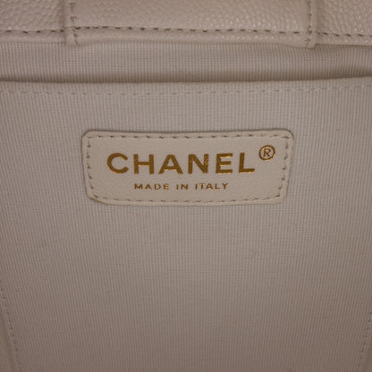 Chanel CC Caviar Bucket Bag (SHG-8IGeqO)