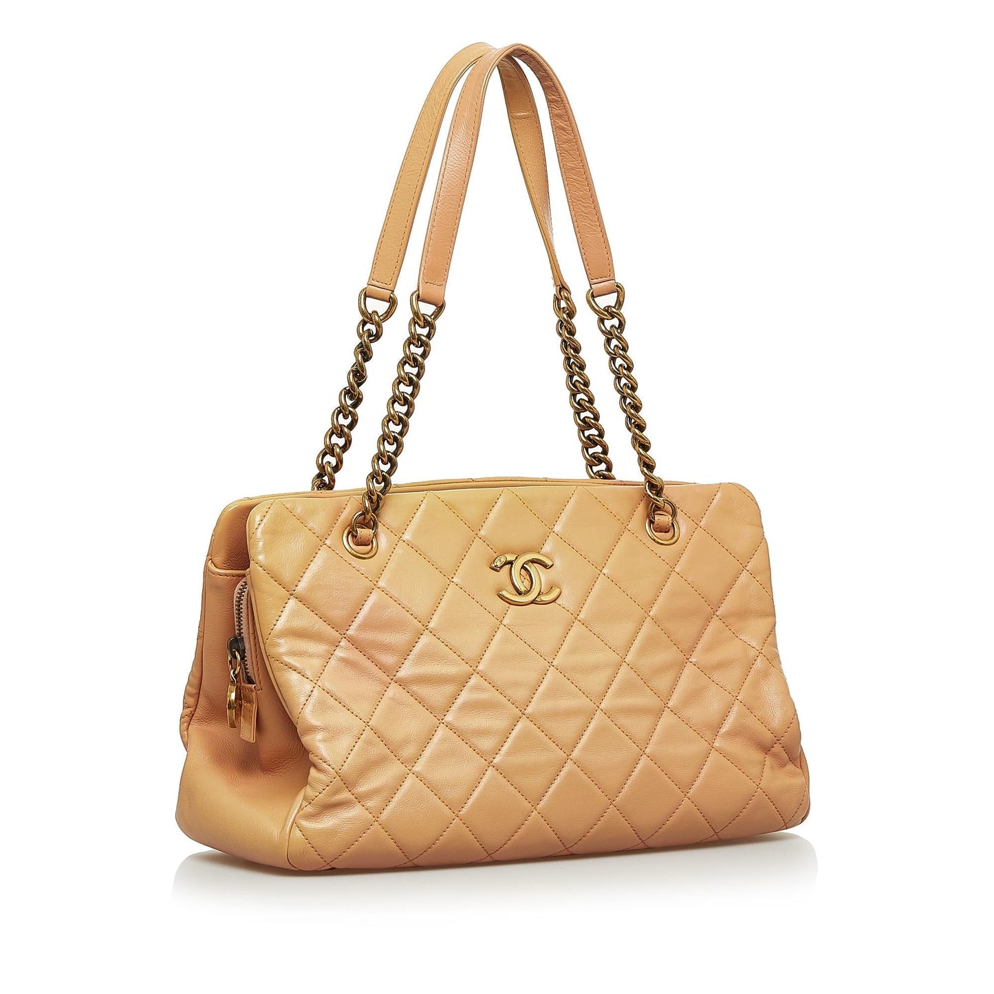 Chanel CC Crown Shoulder Bag (SHG-vupW7L)