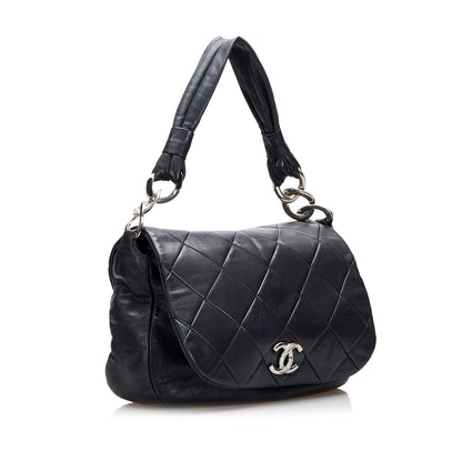 Chanel CC Matelasse Flap Shoulder Bag (SHG-zDsbDL)