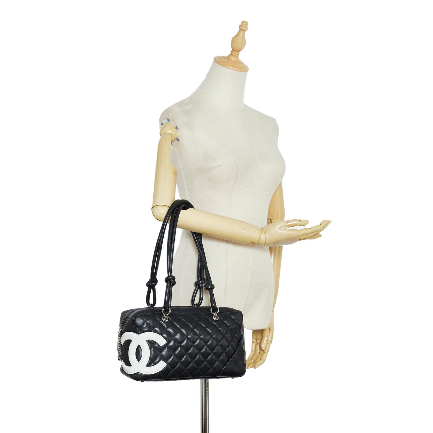 Chanel Cambon Ligne Shoulder Bag (SHG-Ca4UYi)