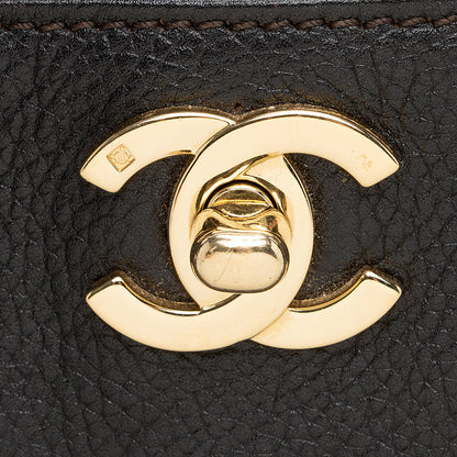 Chanel Caviar Leather Cerf Classic Executive Tote (SHF-21329)