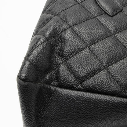 Chanel Caviar Leather Grand Shopping Tote (SHF-fYvFEO)