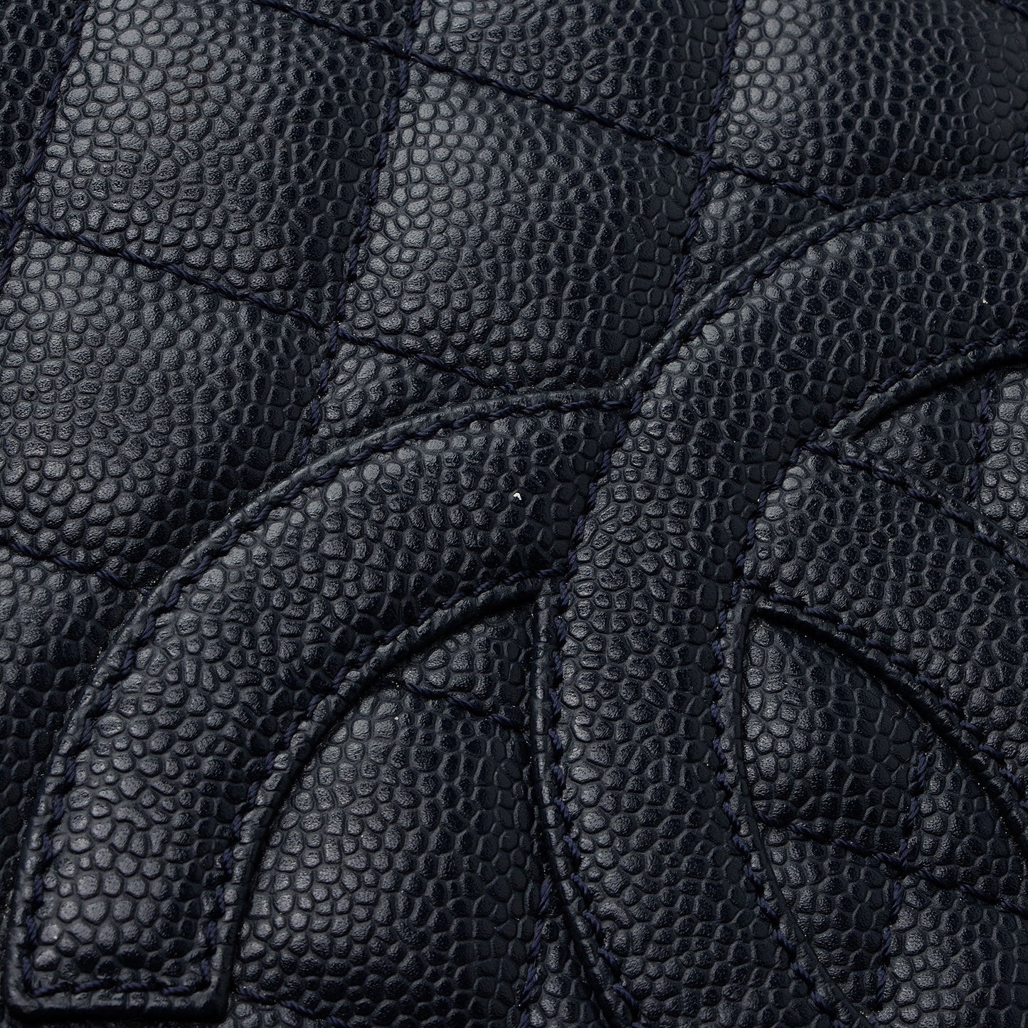 Chanel Caviar Leather Grand Shopping Tote (SHF-xyGXto)